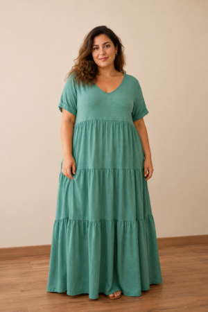 Φόρεμα boho με βολάνΦόρεμα boho με βολάν