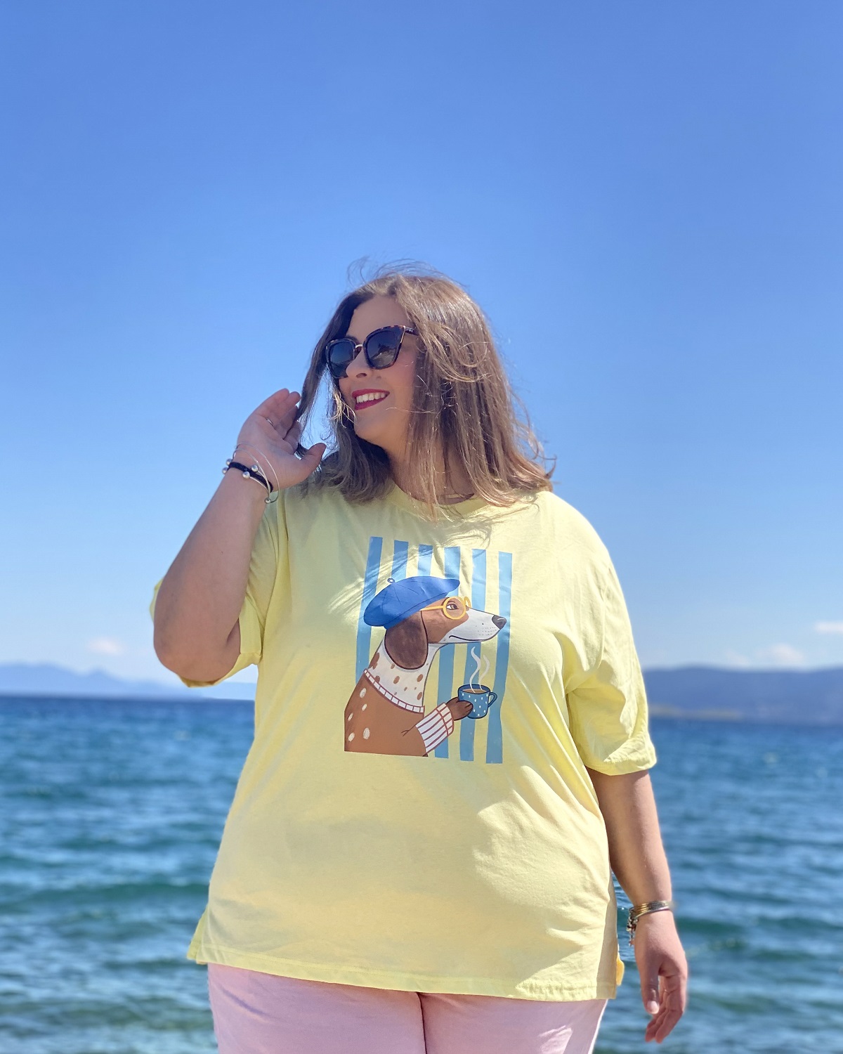 Oversized Tshirt στάμπα “Sophisticated dog” - Κίτρινο, 1
