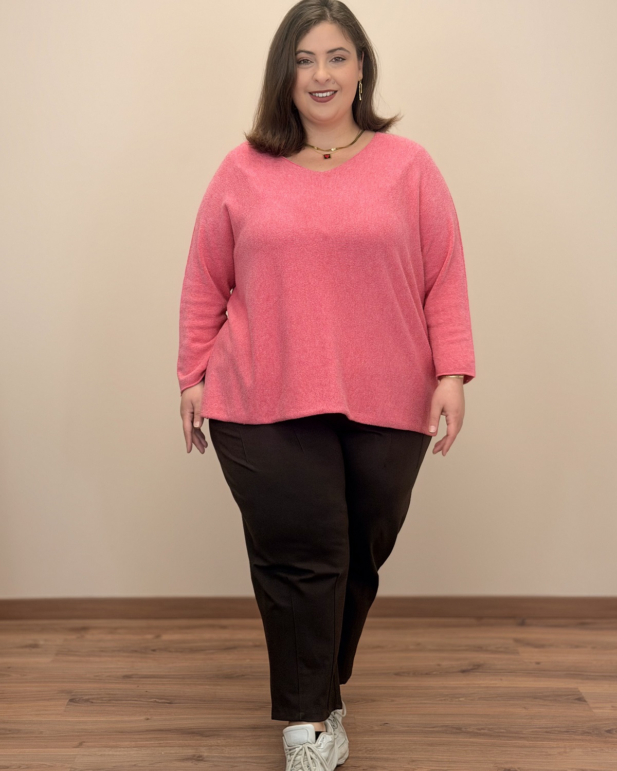 Oversized Πουλόβερ με V Ντεκολτέ - Τσιχλόφουσκα, One SizeOversized Πουλόβερ με V Ντεκολτέ - Τσιχλόφουσκα, One Size