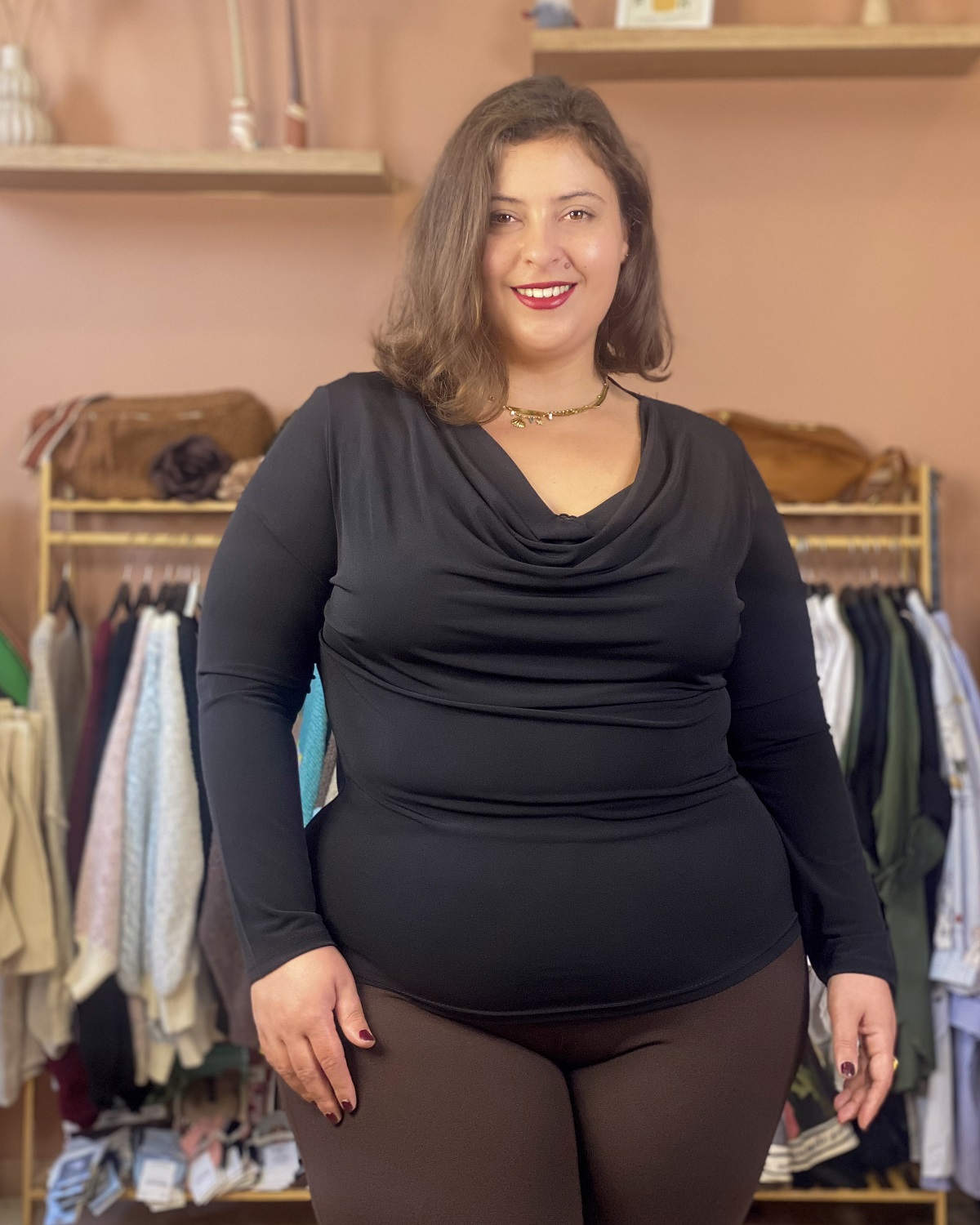 Μπλουζάκι Ντραπέ ΛύκραΜπλουζάκι Ντραπέ Λύκρα