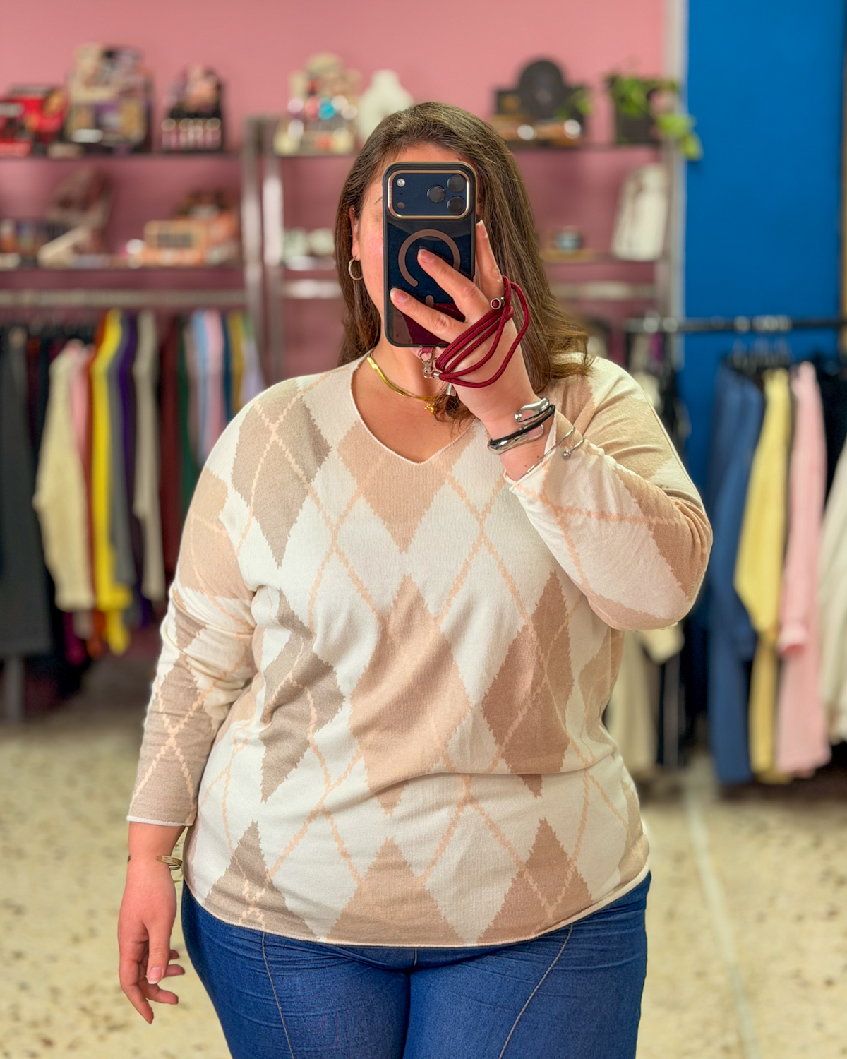 Γυναικείο Ψιλό Πλεκτό Μπλουζάκι με Σχέδιο Ρόμβους | Ελαστικό Oversize | Plus Size - Μπεζ, One SizeΓυναικείο Ψιλό Πλεκτό Μπλουζάκι με Σχέδιο Ρόμβους | Ελαστικό Oversize | Plus Size - Μπεζ, One Size